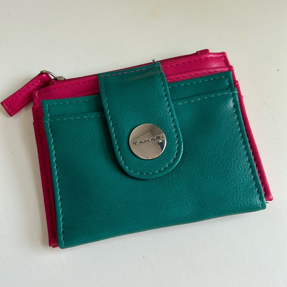 TAHARI Wallet in Pink & Teal Green